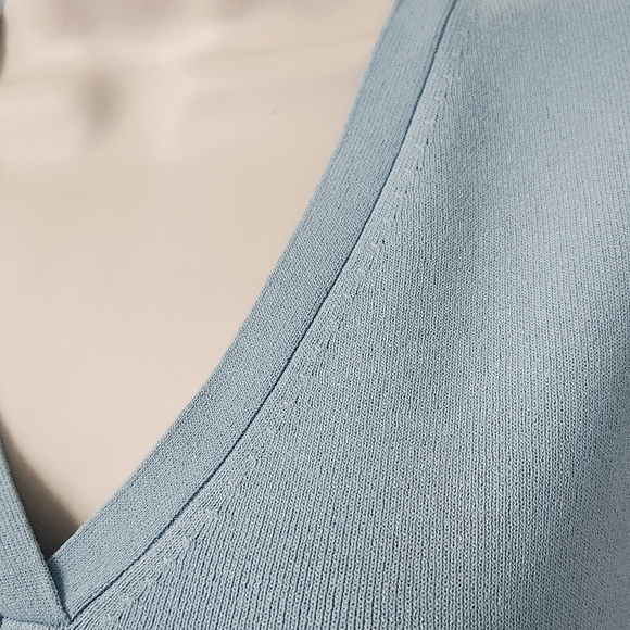 AK Anne Klein blue Knitted Top size L - Picture 6 of 9